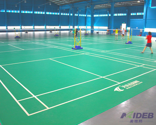 PVC地板室內(nèi)羽毛球館