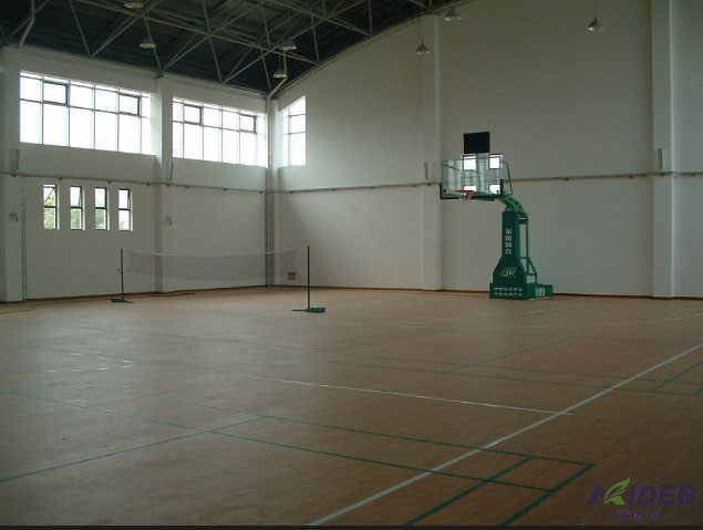 PVC地板室內(nèi)籃球館